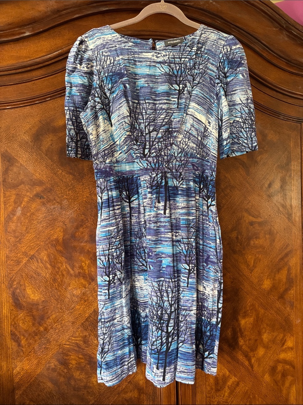 Emily and Fin Anthropologie Blue Patterned Midi Dress with pockets size Medium